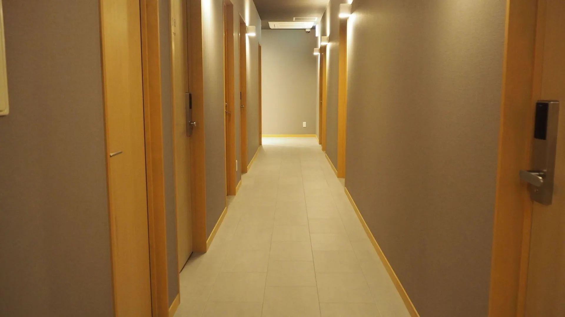 R Star Hostel Kioto Japón